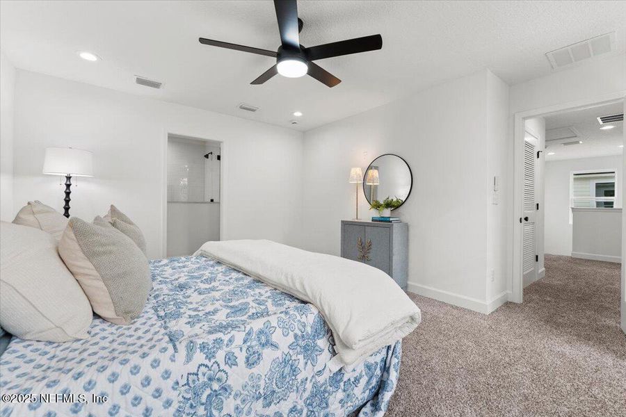 Furnished interior view inside a new home in , Fleming Island (Image 15).
