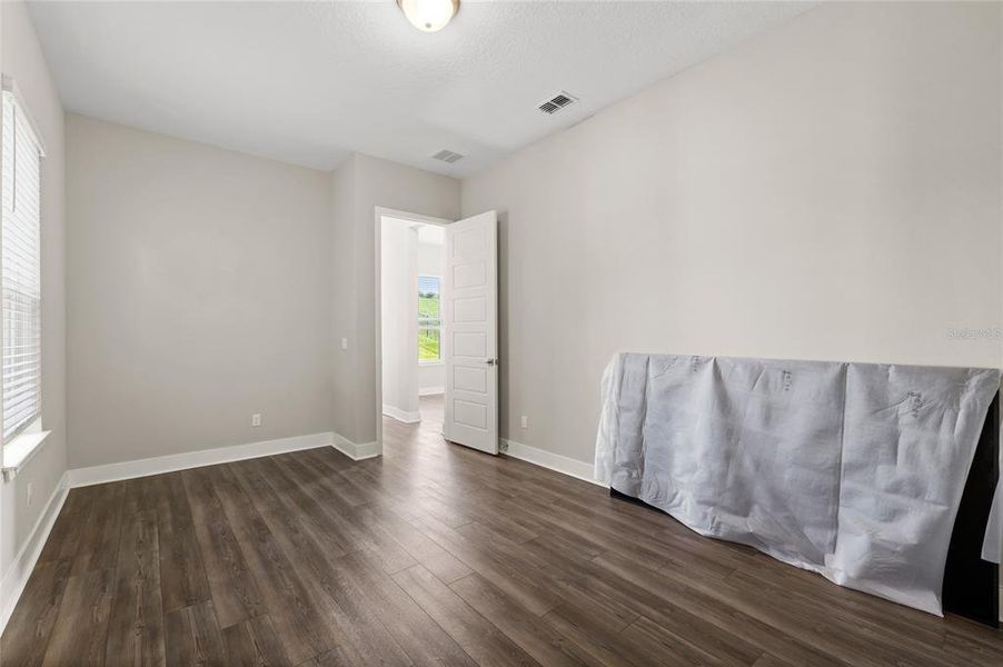 Spacious, unfurnished interior of a new home in , Winter Garden (Image 71).