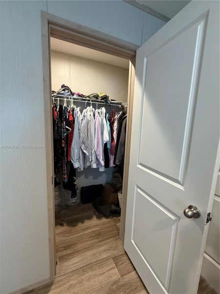 Close-up of interior finishes inside a home in , Clewiston (Image 13). Close-up of interior finishes inside a home in , Clewiston (Image 13).