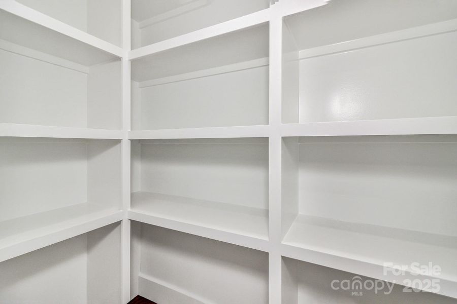 Image 43 of a home in .