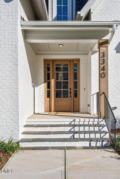 003-1280x960-front-porch 003-1280x960-front-porch