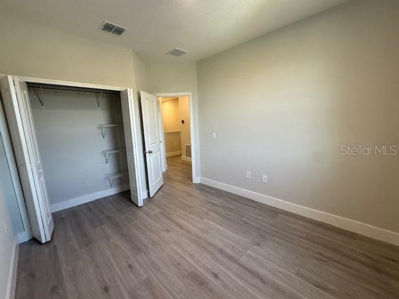 Spacious, unfurnished interior of a new home in , Winter Garden (Image 75).