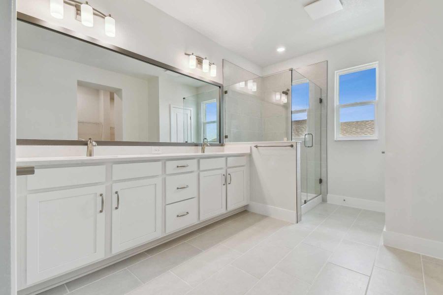 The Bradson - Owner's Bath