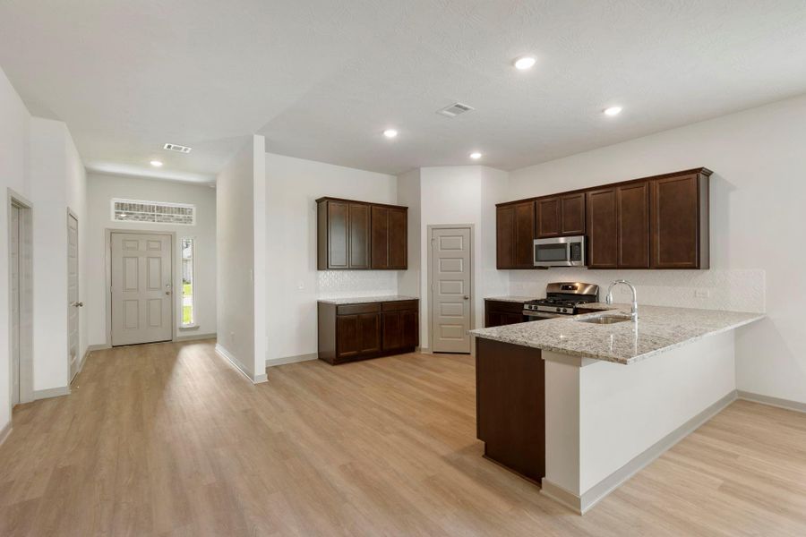 Image 12 of a home in Sterling Ridge. Image 12 of a home in Sterling Ridge.