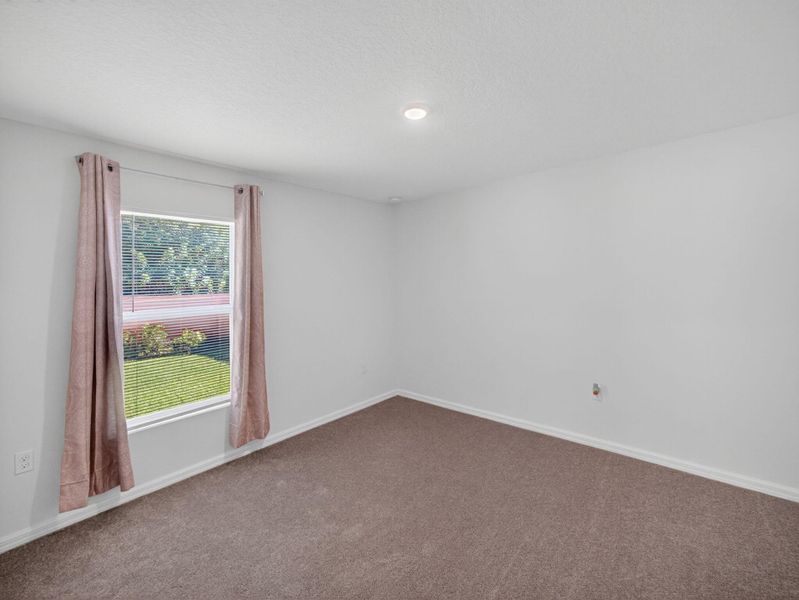 Spacious, unfurnished interior of a new home in , Port St. Lucie (Image 18).