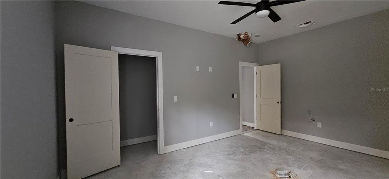 Spacious, unfurnished interior of a new home in , Eustis (Image 7).