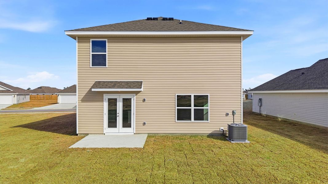 Exterior details and patio area of a home in Park Place, Panama City (Image 19). Exterior details and patio area of a home in Park Place, Panama City (Image 19).