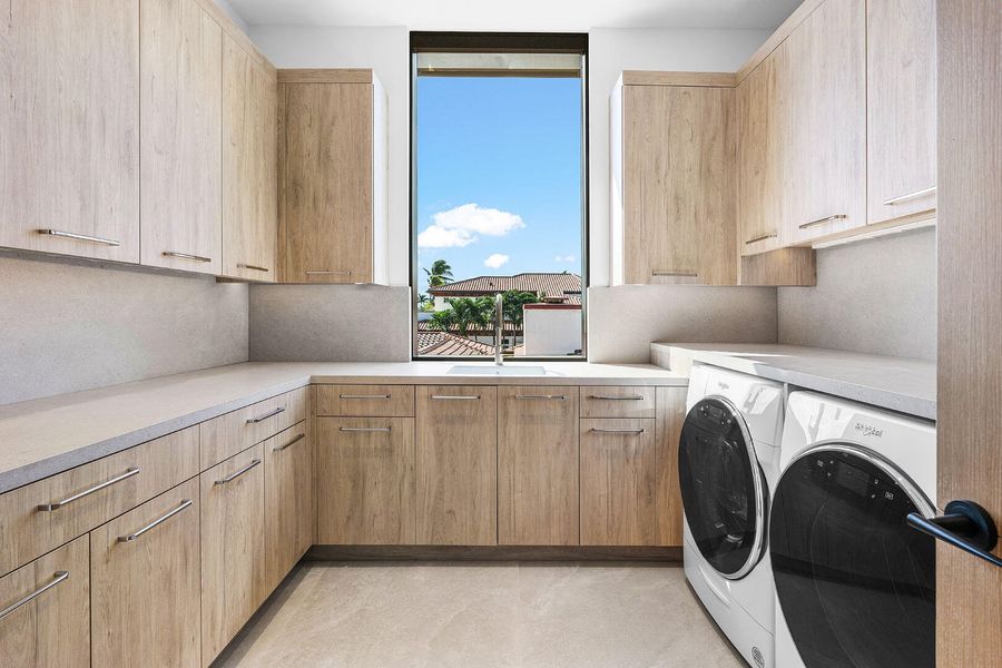 1520_Royal_Palm_Way_100