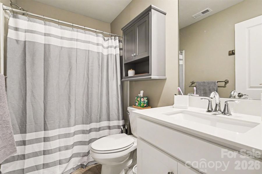 Spare Bathroom-main