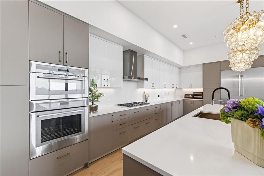 Furnished interior view inside a new home in The Dillon Buckhead, Atlanta (Image 35). Furnished interior view inside a new home in The Dillon Buckhead, Atlanta (Image 35).