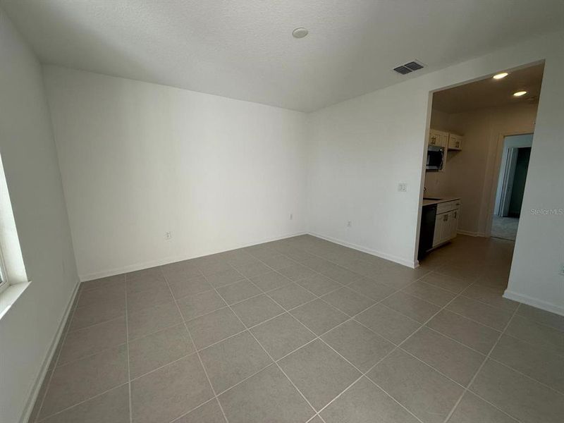 Spacious, unfurnished interior of a new home in , Kissimmee (Image 54).