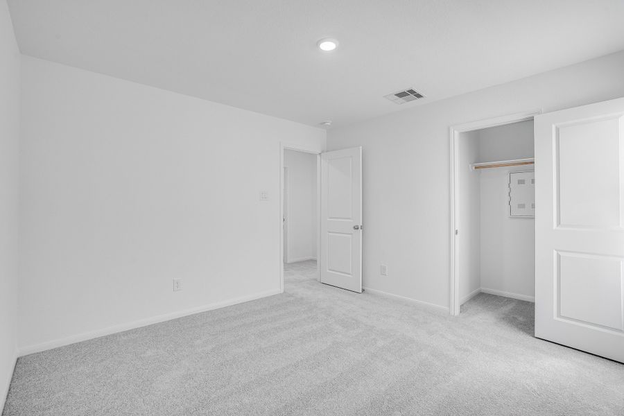 Representative unfurnished interior of a home built from the Paisley by Taylor Morrison in Hockley Meadows, Hockley (Image 30).