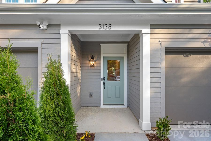 Exterior details and patio area of a home in , Charlotte (Image 3).