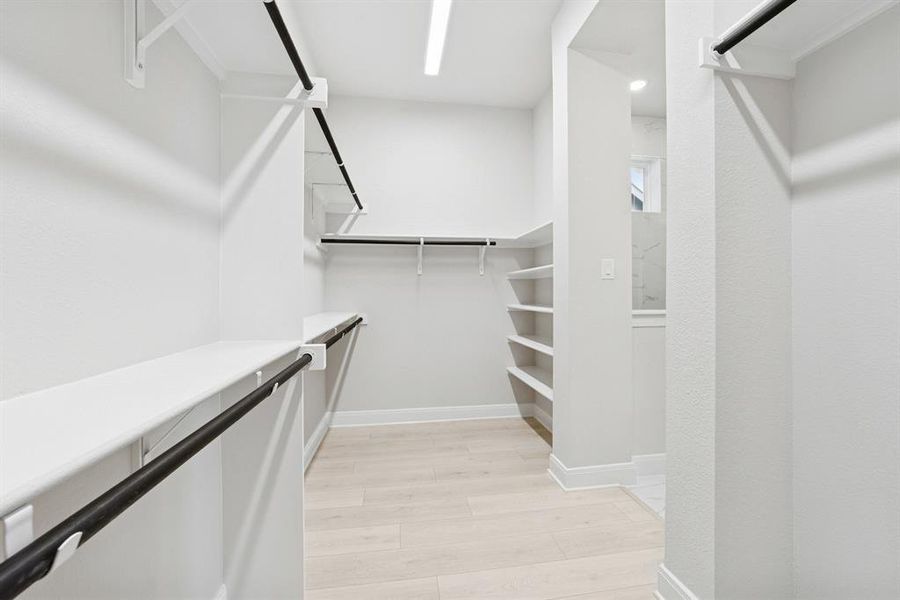 Spacious, unfurnished interior of a new home in Painted Tree - Classic Series, McKinney (Image 23). Spacious, unfurnished interior of a new home in Painted Tree - Classic Series, McKinney (Image 23).