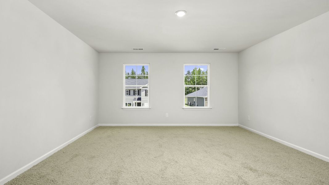 Spacious, unfurnished interior of a new home in Baymeade, Lexington (Image 22).