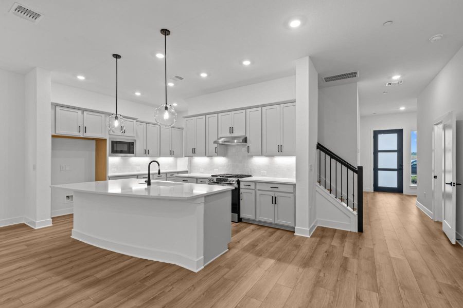 Kitchen - Entry Kitchen - Entry