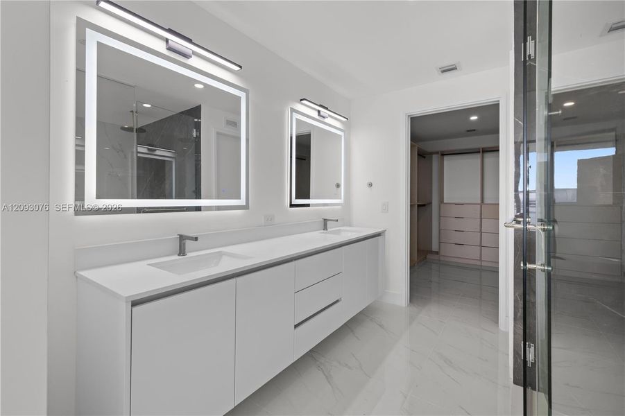 Furnished interior view inside a new home in Aria Reserve, Miami (Image 41).