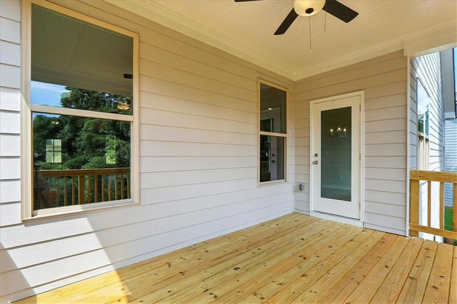 Exterior details and patio area of a home in Traditions of Braselton, Jefferson (Image 28).