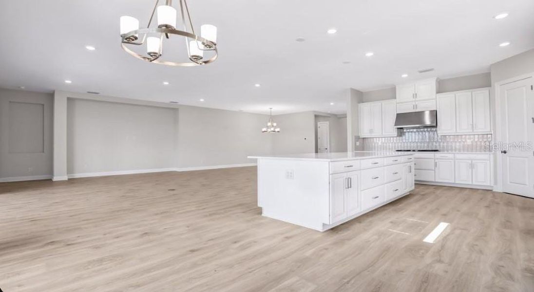 Spacious, unfurnished interior of a new home in Esplanade at Starling, Punta Gorda (Image 13). Spacious, unfurnished interior of a new home in Esplanade at Starling, Punta Gorda (Image 13).