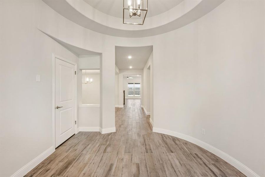 Spacious, unfurnished interior of a new home in Sonoma Verde, McLendon-Chisholm (Image 37).