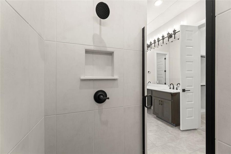 22. 802 Marathon - Bath (3)