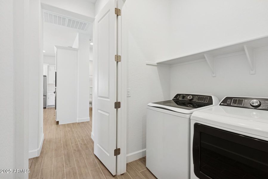 Homesite82-019 Homesite82-019