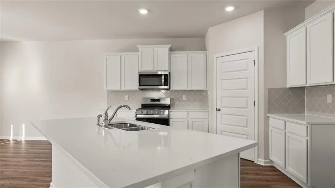 Furnished interior view inside a new home in Preserve at Dove Creek, Statham (Image 6).