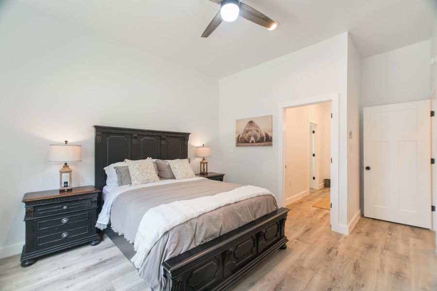 Furnished interior view inside a new home in , Conroe (Image 5). Furnished interior view inside a new home in , Conroe (Image 5).