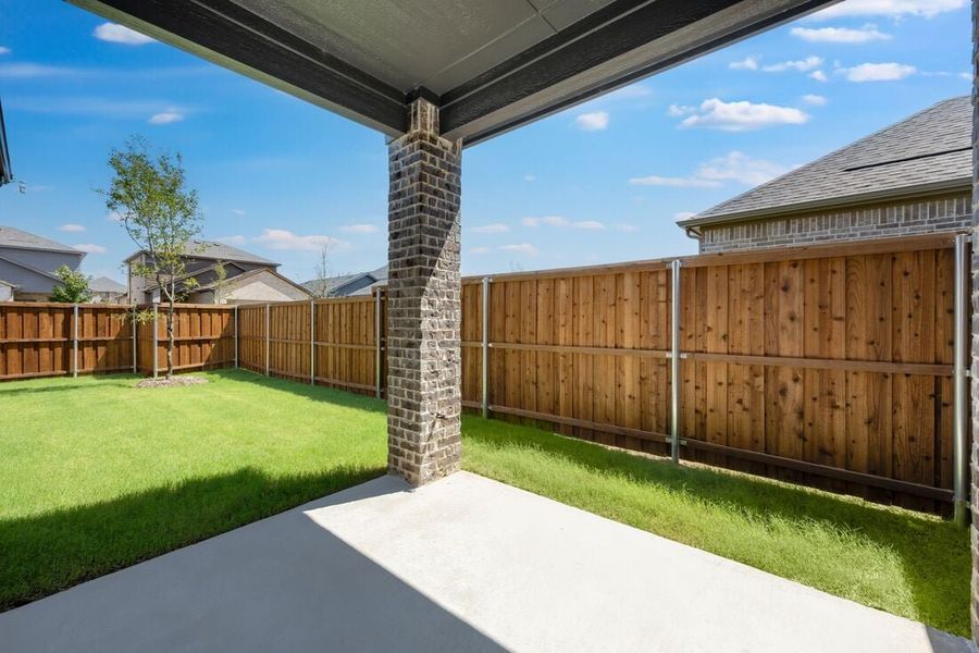 Image 18 representing the Eller by Taylor Morrison in Cross Creek Meadows 40s, Celina, TX. Image 18 representing the Eller by Taylor Morrison in Cross Creek Meadows 40s, Celina, TX.