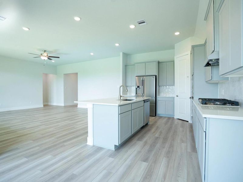Furnished interior view inside a new home in Lago Mar, Texas City (Image 3).