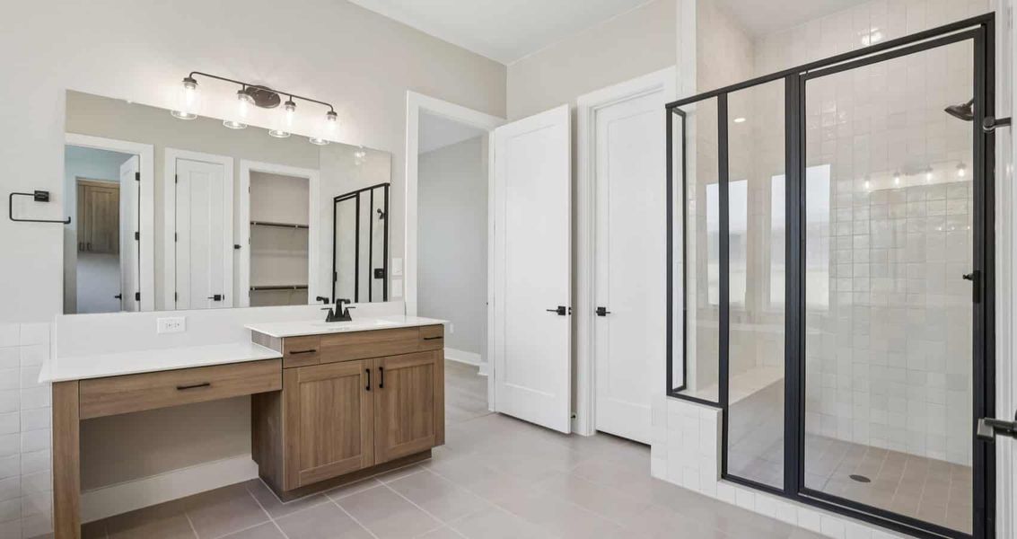 Furnished interior view inside a new home in 6 Creeks, Kyle (Image 11).