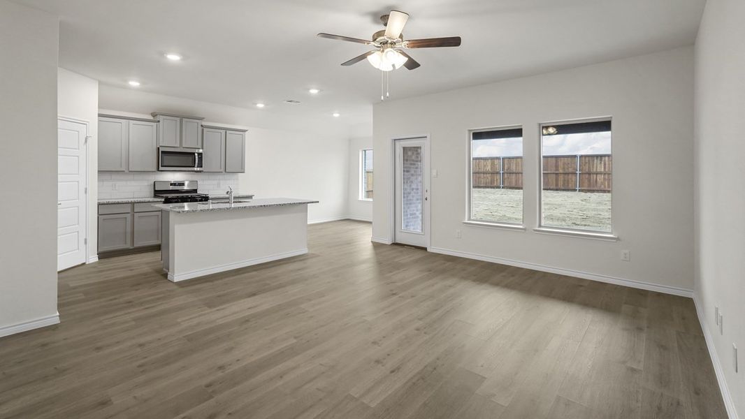Representative unfurnished interior of a home built from the Cedarwood by D.R. Horton in Bel Air Village, Sherman (Image 9). Representative unfurnished interior of a home built from the Cedarwood by D.R. Horton in Bel Air Village, Sherman (Image 9).