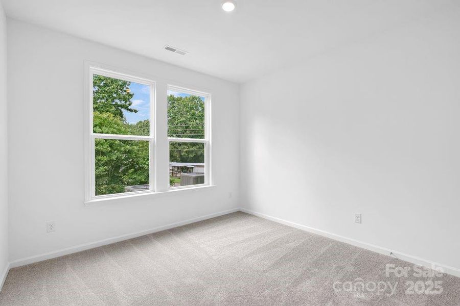 177 Glenn Drive ~ Ready Now 177 Glenn Drive ~ Ready Now