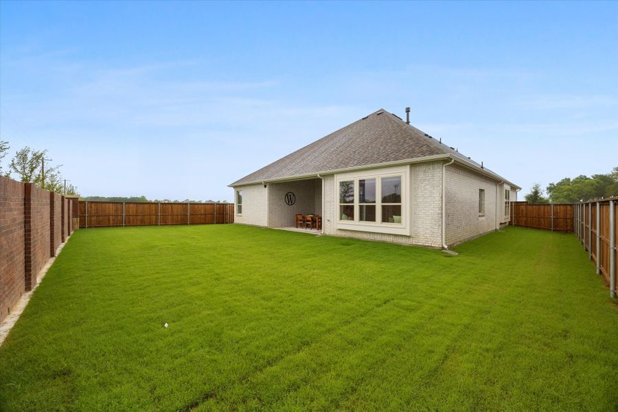 Representative exterior details of a home built from the Marshall by Windsor Homes in Anna Town Square, Anna (Image 24).