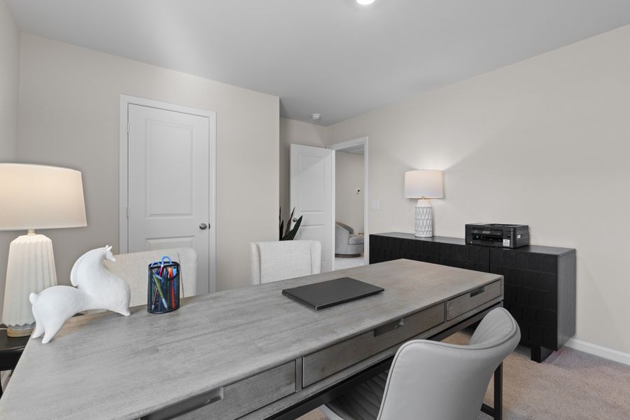 Furnished interior view inside a new home in Rivers Crossing, Aiken (Image 35).