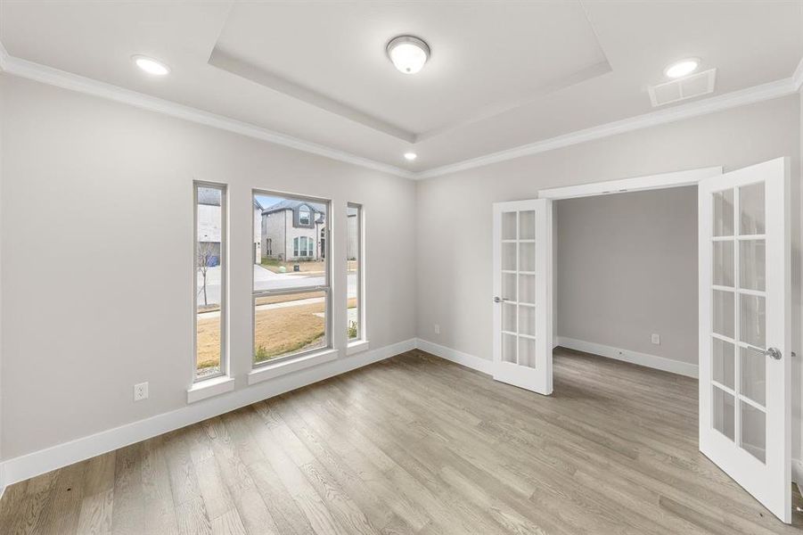 Spacious, unfurnished interior of a new home in Sutton Fields, Celina (Image 24).