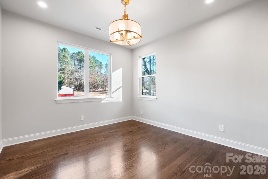 Spacious, unfurnished interior of a new home in , Granite Falls (Image 25).