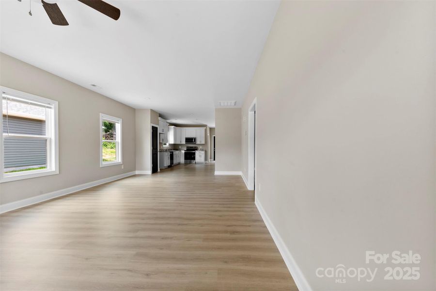 Image 25 of a home in .