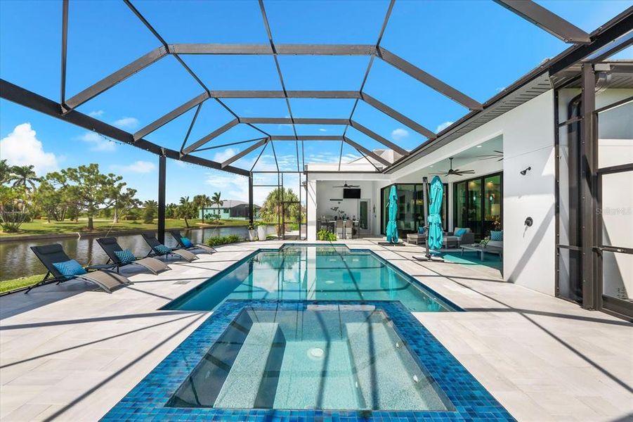Exterior details and patio area of a home in , Port Charlotte (Image 26).
