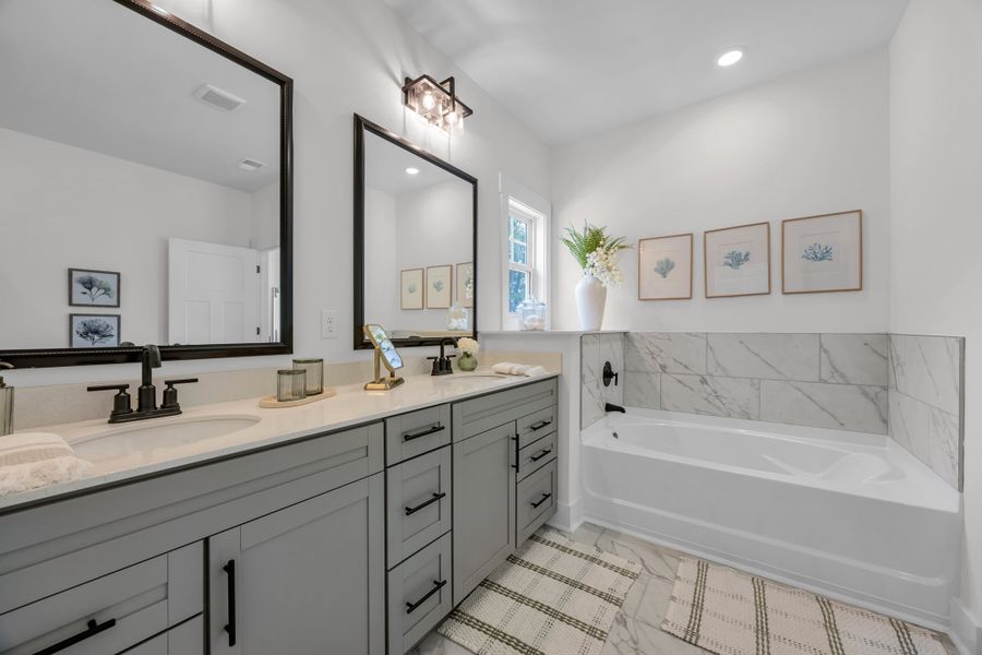 Representative furnished interior of a home built from the Wisteria II by Great Southern Homes in Lynbrook, Boiling Springs (Image 78).