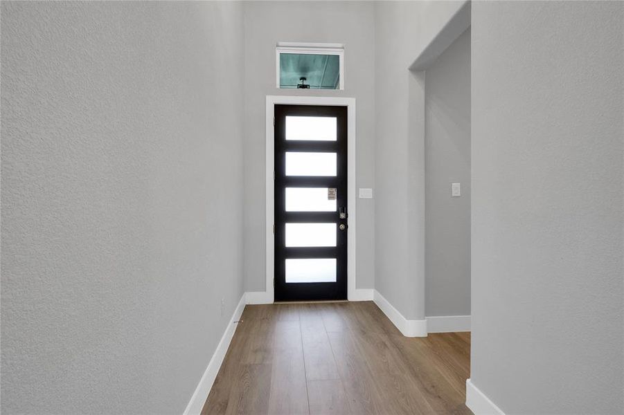 Spacious, unfurnished interior of a new home in Polo Ridge, Forney (Image 37).