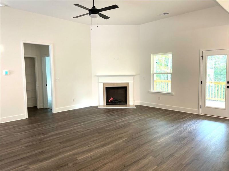 Spacious, unfurnished interior of a new home in The Fields of Walnut Creek, Pendergrass (Image 13). Spacious, unfurnished interior of a new home in The Fields of Walnut Creek, Pendergrass (Image 13).