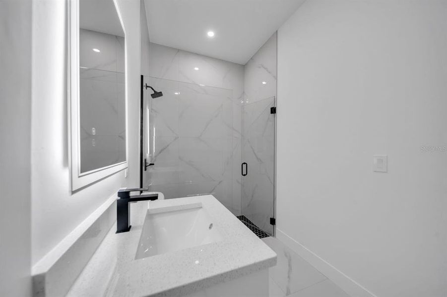 Furnished interior view inside a new home in , Lehigh Acres (Image 7).