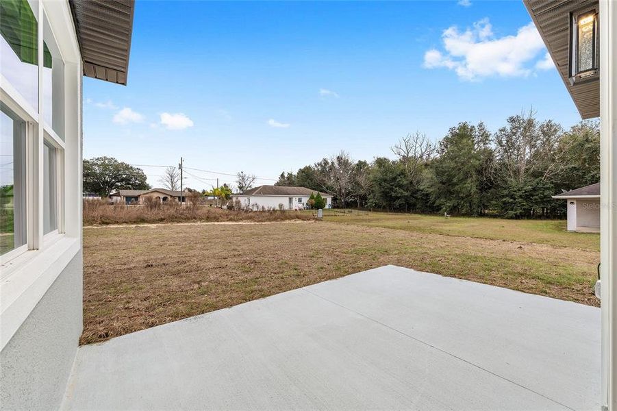 Exterior details and patio area of a home in , Ocala (Image 4).