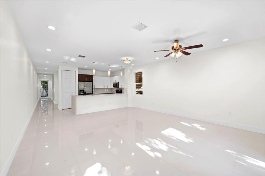 Image 34 of a home in .