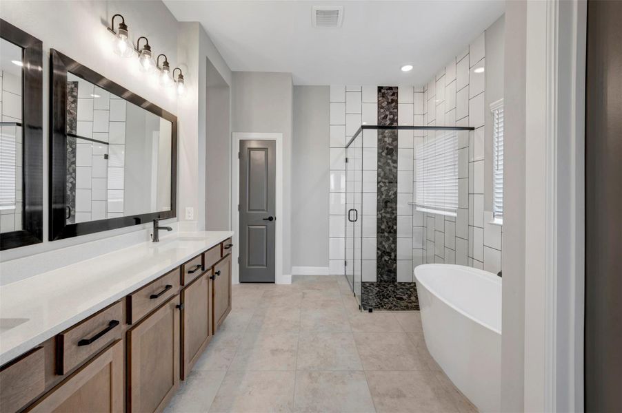 Furnished interior view inside a new home in Meridiana 55' Homesites, Manvel (Image 8).