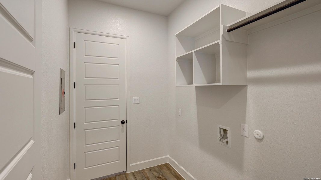 Spacious, unfurnished interior of a new home in Arcadia Ridge, San Antonio (Image 23). Spacious, unfurnished interior of a new home in Arcadia Ridge, San Antonio (Image 23).