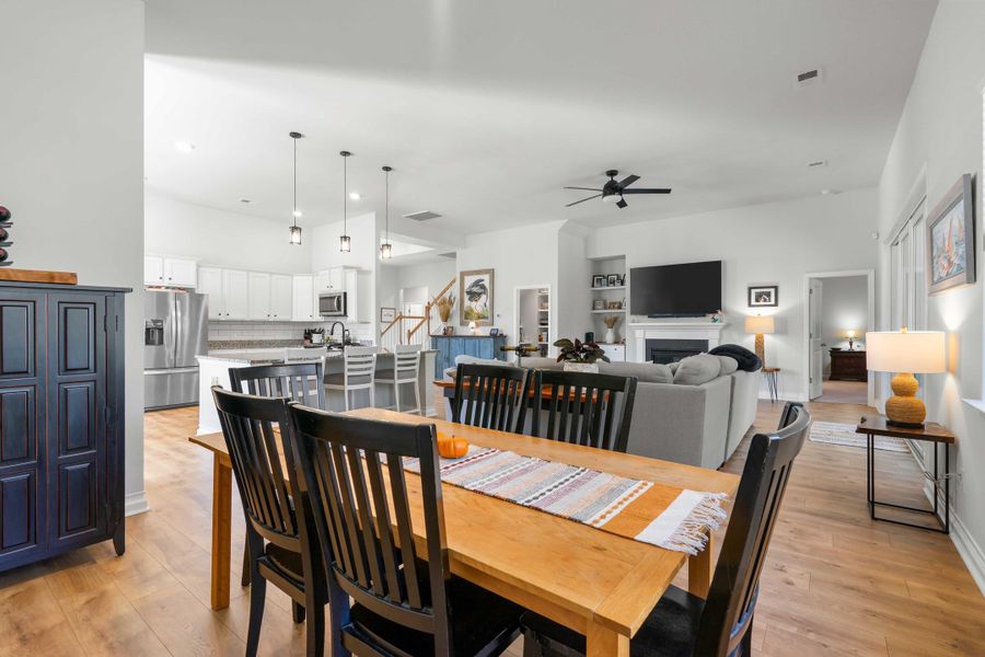Furnished interior view inside a new home in French Quarter Creek, Huger (Image 48).