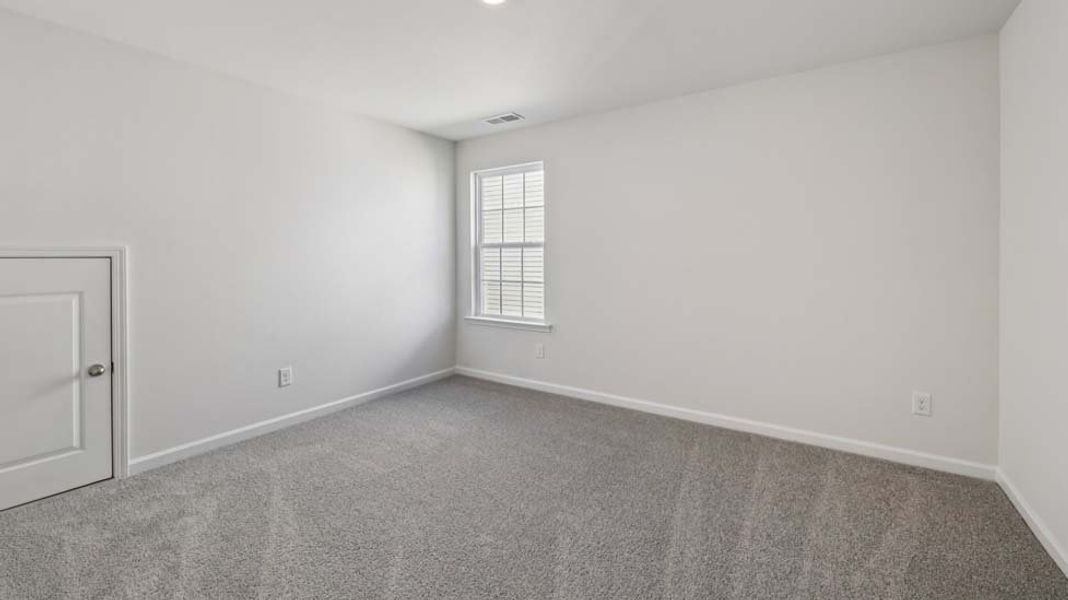 Spacious, unfurnished interior of a new home in The Falls at Newton, Newton (Image 25).