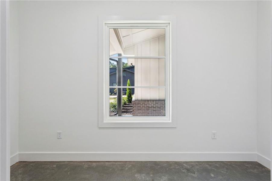 Spacious, unfurnished interior of a new home in , Marietta (Image 33).